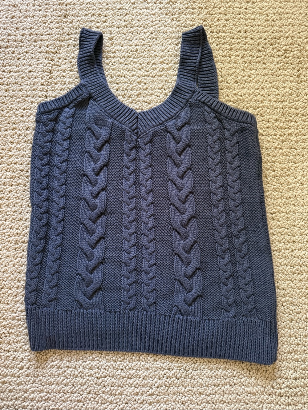 Evereve Navy Cable-Knit V-Neck Sweater Tank